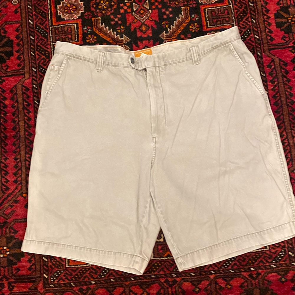 TOMMY BAHAMA men’s shorts